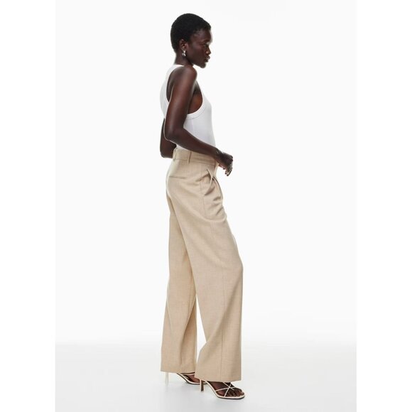 Aritzia WILFRED Effortless Grey Taupe Suiting Wide Leg Pleated Pants, Size 6 - Picture 10 of 12